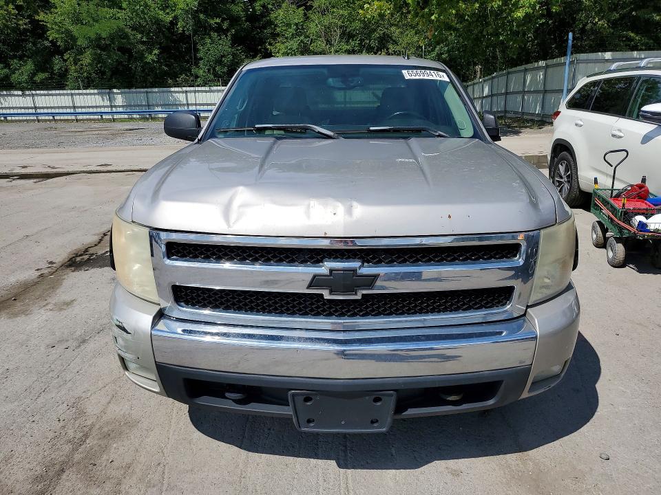 Фото 5 с аукциона – 2007 CHEVROLET SILVERADO с VIN 2GCEC13J071530328