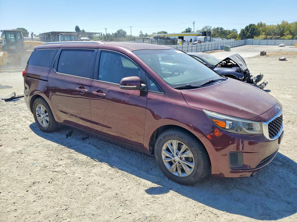Photo 4 from auction – 2016 KIA SEDONA with VIN KNDMB5C16G6089688