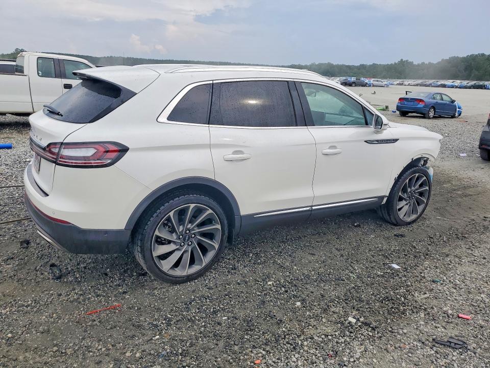 Photo 3 from auction – 2023 LINCOLN NAUTILUS with VIN 2LMPJ6K9XPBL09526