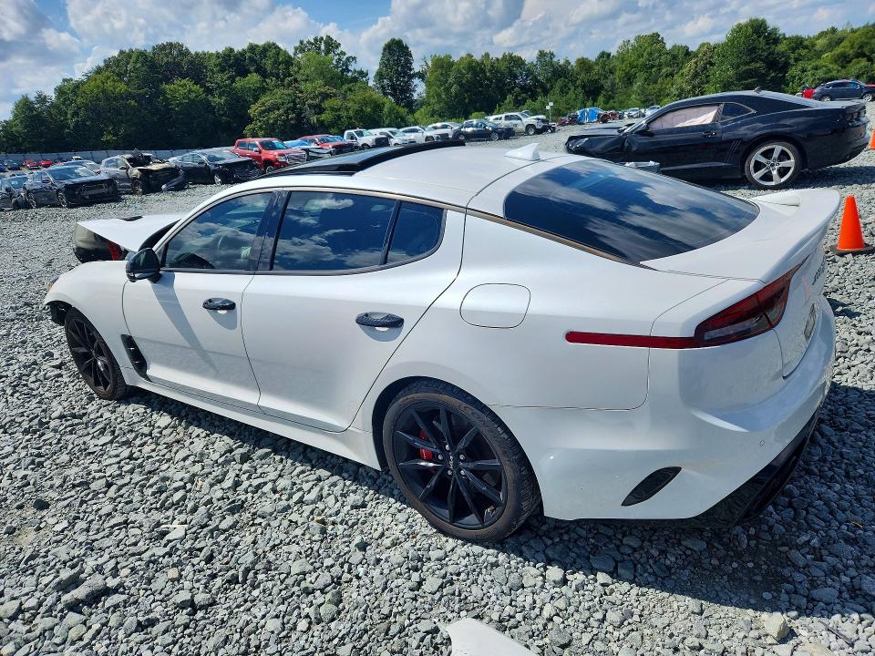Foto 2 de la subasta – 2022 KIA STINGER con VIN KNAE55LC2N6108910