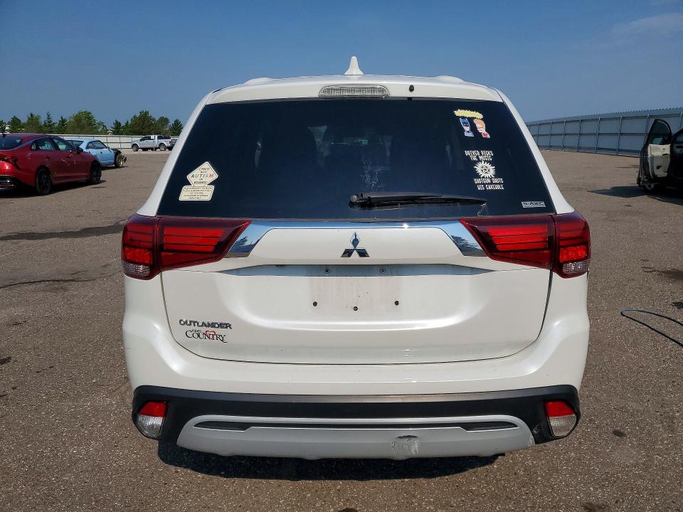 Photo 6 from auction – 2020 MITSUBISHI OUTLANDER with VIN JA4AZ3A30LZ046717