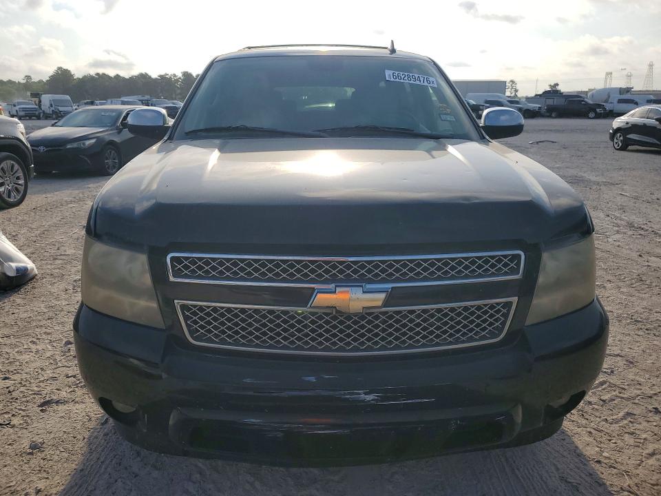 Photo 5 from auction – 2008 CHEVROLET SUBURBAN with VIN 3GNFC16068G273957