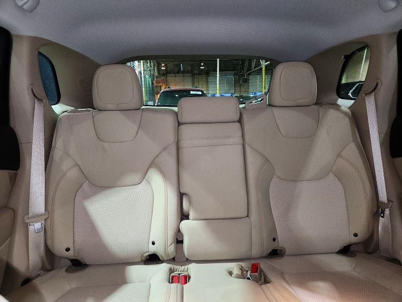 Photo 10 from auction – 2019 JEEP CHEROKEE with VIN 1C4PJMCX2KD396942