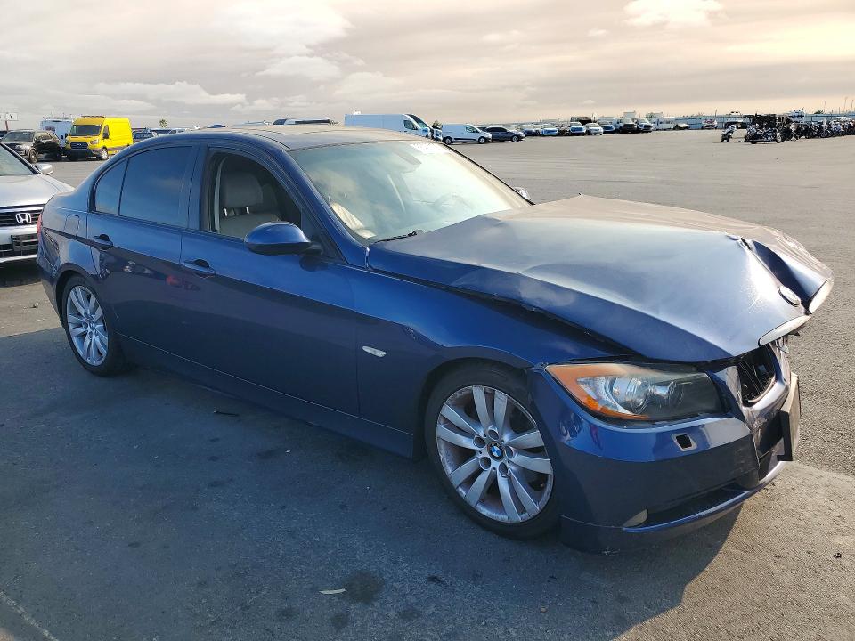 Photo 4 from auction – 2006 BMW 325 with VIN WBAVB13506PS66709