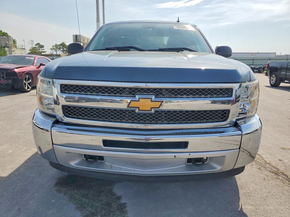 Photo 5 from auction – 2013 CHEVROLET SILVERADO with VIN 1GCRKSE71DZ309285