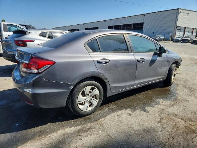 Photo 3 from auction – 2015 HONDA CIVIC with VIN 19XFB2F59FE220899