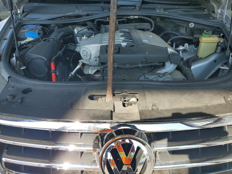 Photo 11 from auction – 2004 VOLKSWAGEN TOUAREG with VIN WVGBC67L64D031685