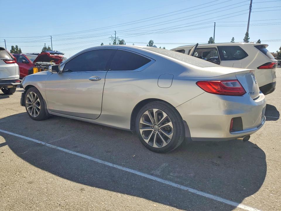 Photo 2 from auction – 2013 HONDA ACCORD with VIN 1HGCT2B82DA003681