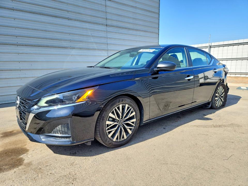 NISSAN ALTIMA 2025 with VIN 1N4BL4DV9SN429002 - Photo from auction