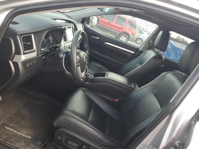 Photo 7 from auction – 2019 TOYOTA HIGHLANDER with VIN 5TDJZRFH0KS732964