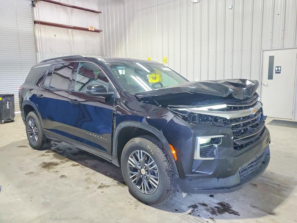 Photo 4 from auction – 2026 CHEVROLET TRAVERSE with VIN 1GNEVGKSXTJ369663