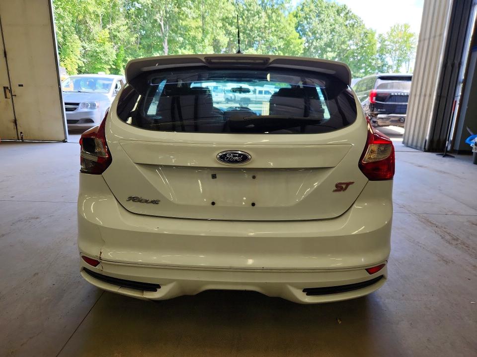 Photo 6 from auction – 2014 FORD FOCUS with VIN 1FADP3L98EL212214