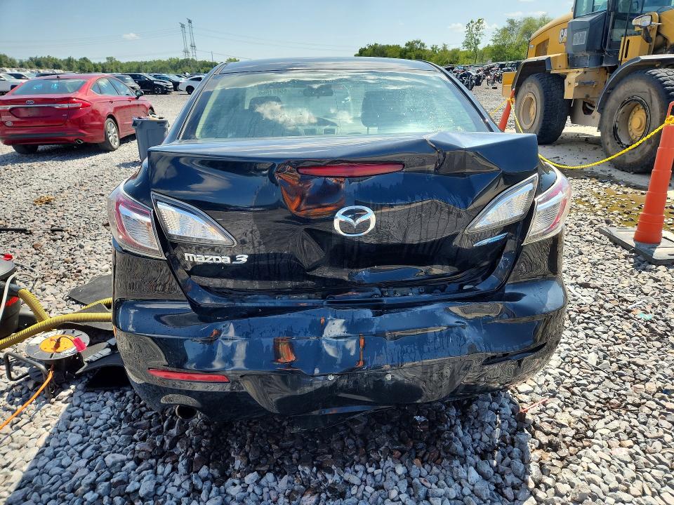 Photo 6 from auction – 2012 MAZDA 3 with VIN JM1BL1W84C1635255