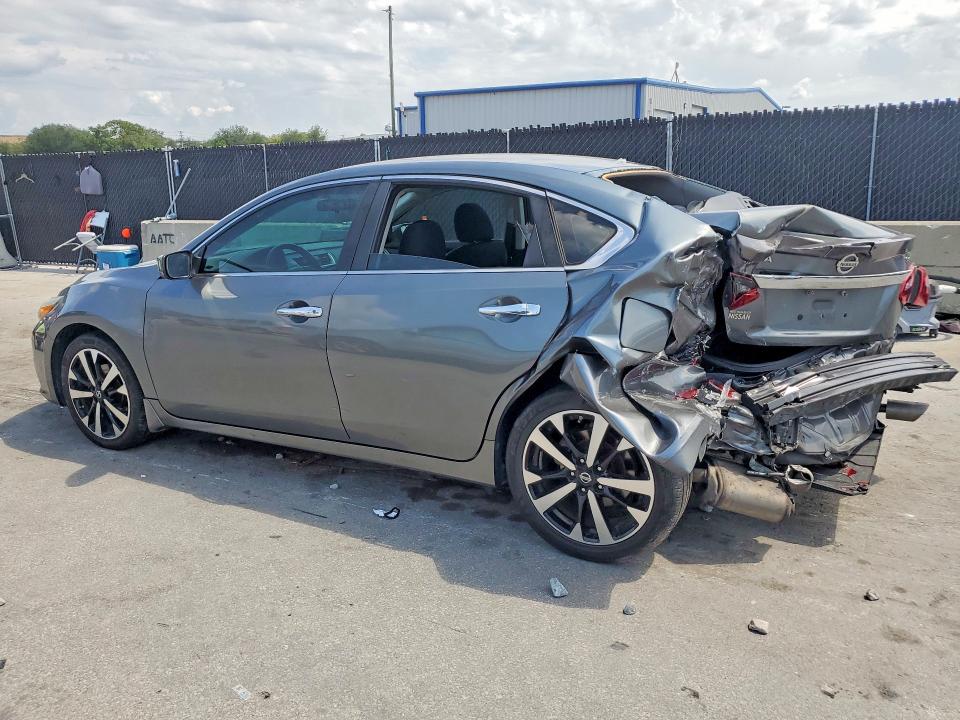 Photo 2 from auction – 2018 NISSAN ALTIMA with VIN 1N4AL3AP6JC133070