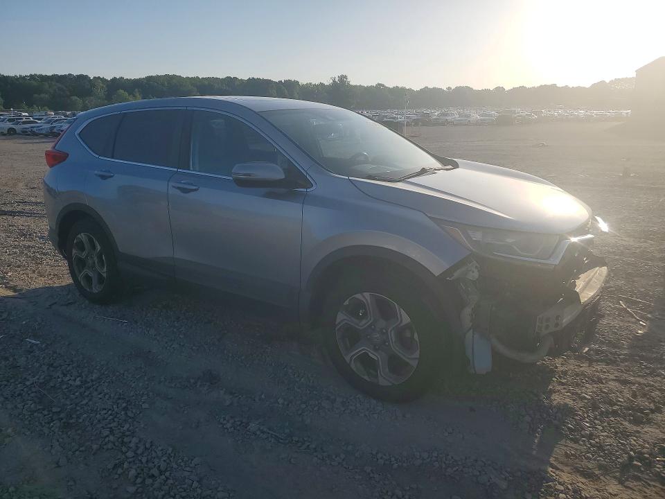 Photo 4 from auction – 2017 HONDA CR-V with VIN 7FARW1H87HE045864