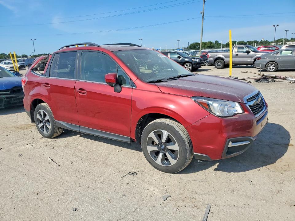 Photo 4 from auction – 2018 SUBARU FORESTER with VIN JF2SJAJC6JH527436