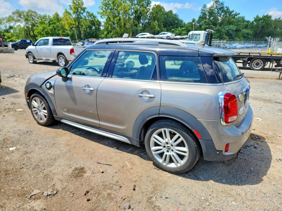 Photo 2 from auction – 2019 MINI COOPER with VIN WMZYU7C50K3E57127