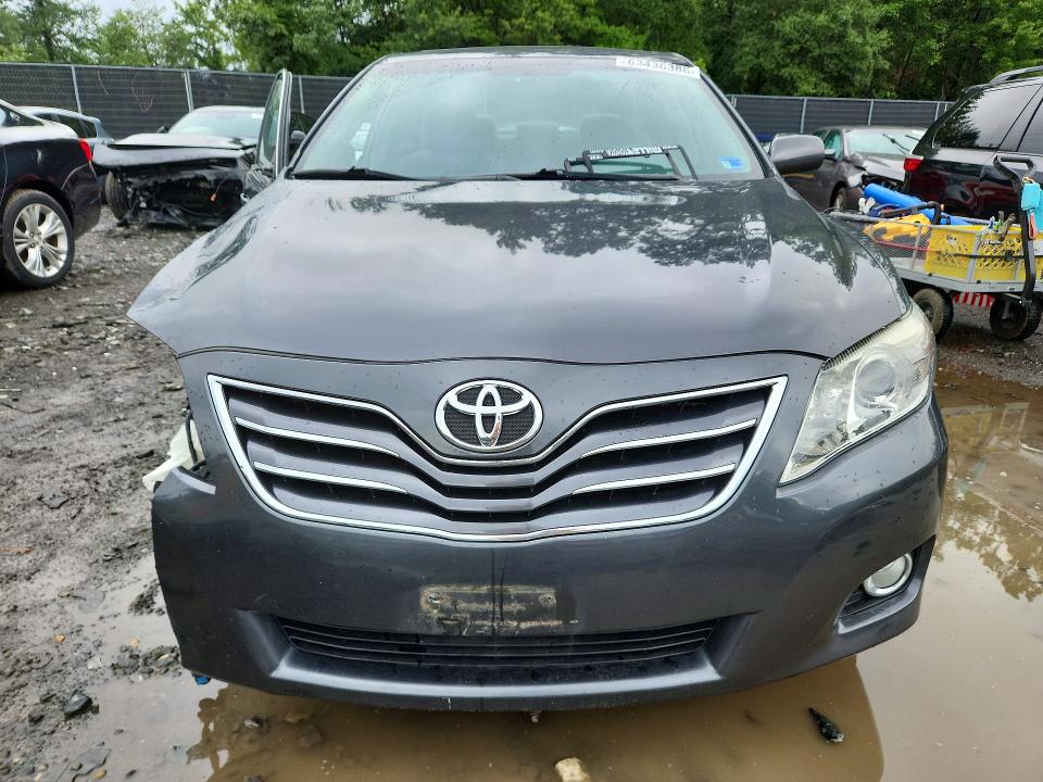 Photo 5 from auction – 2011 TOYOTA CAMRY with VIN 4T1BF3EK2BU664746
