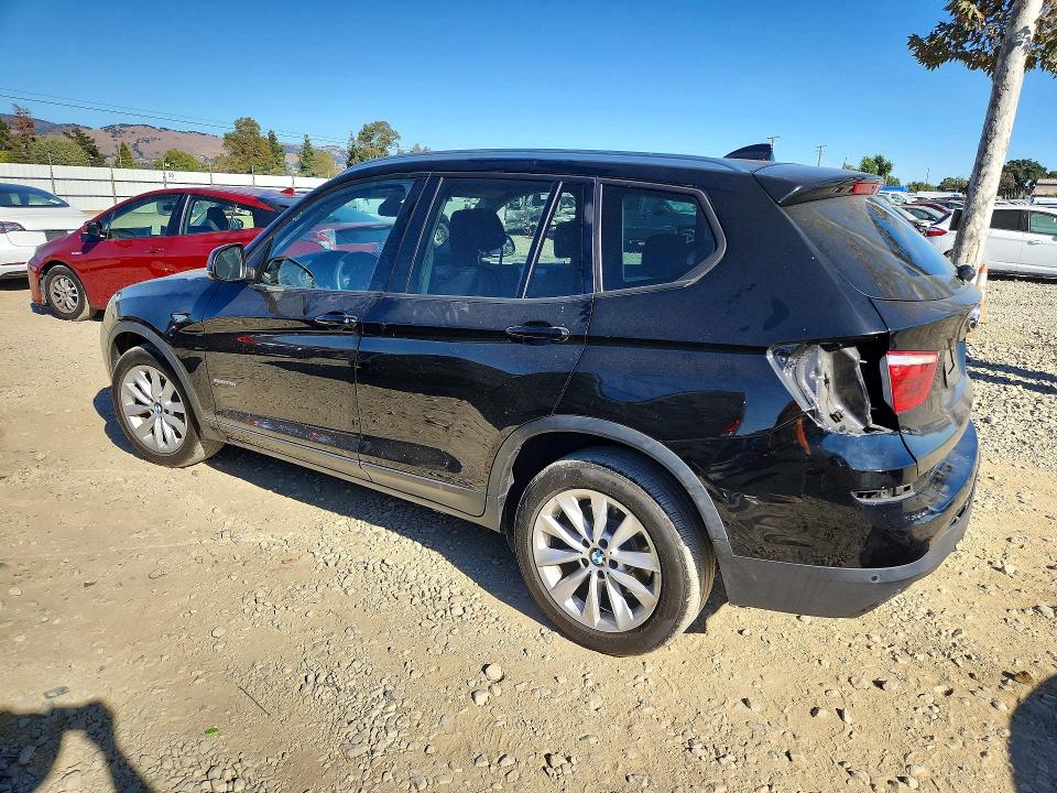 Photo 2 from auction – 2017 BMW X3 with VIN 5UXWZ7C56H0U45658