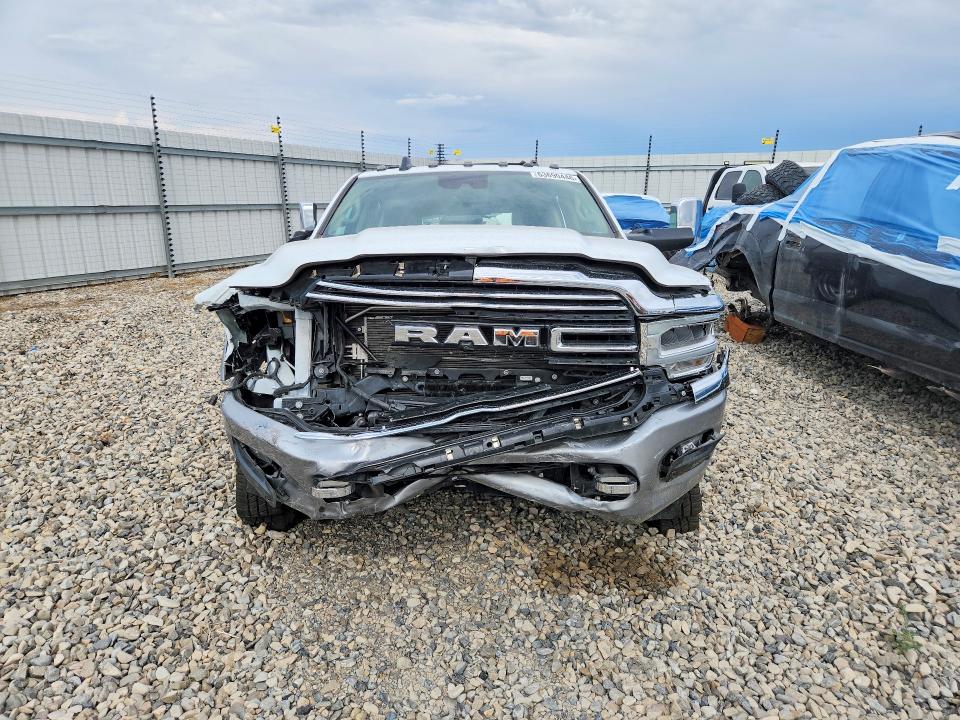 Снимка 5 от търг – 2022 RAM 3500 с VIN 3C63RRJL4NG120362