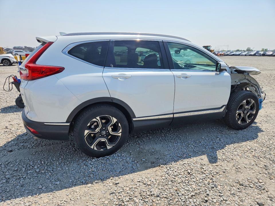 Photo 3 from auction – 2019 HONDA CR-V with VIN 7FARW2H96KE011226