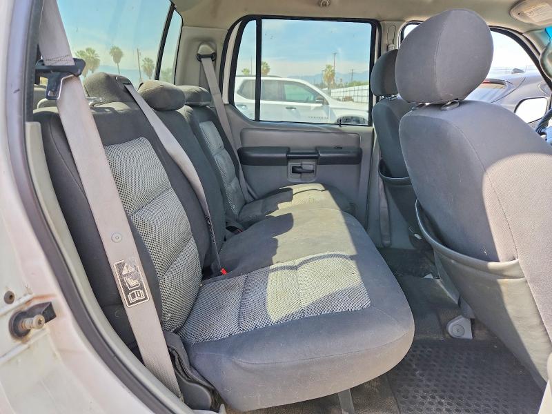 Photo 10 from auction – 2003 FORD EXPLORER SPORT TRAC with VIN 1FMZU67EX3UB67121