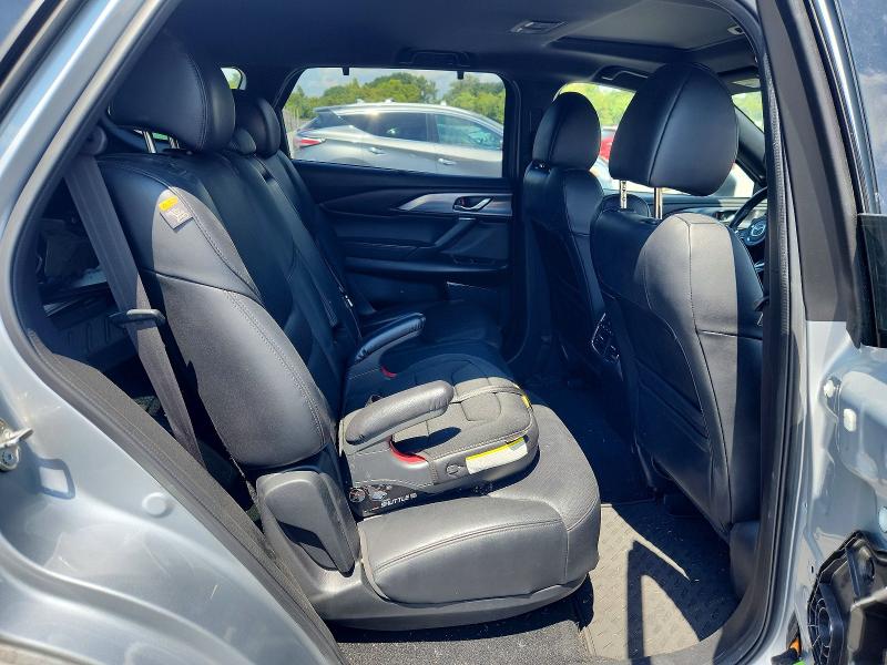 Снимка 11 от търг – 2018 MAZDA CX-9 с VIN JM3TCBDY1J0207540