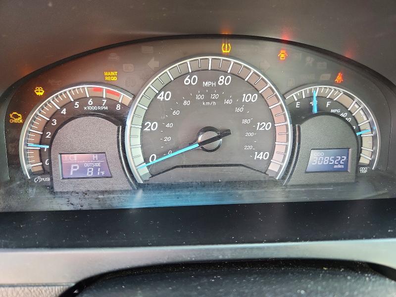 Photo 9 from auction – 2013 TOYOTA CAMRY with VIN 4T1BF1FK2DU210695