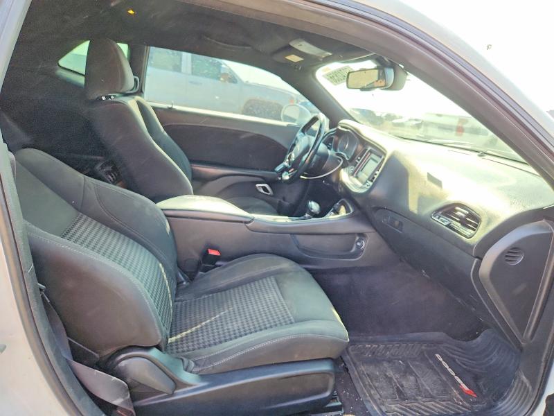 Photo 10 from auction – 2016 DODGE CHALLENGER with VIN 2C3CDZAG5GH284091