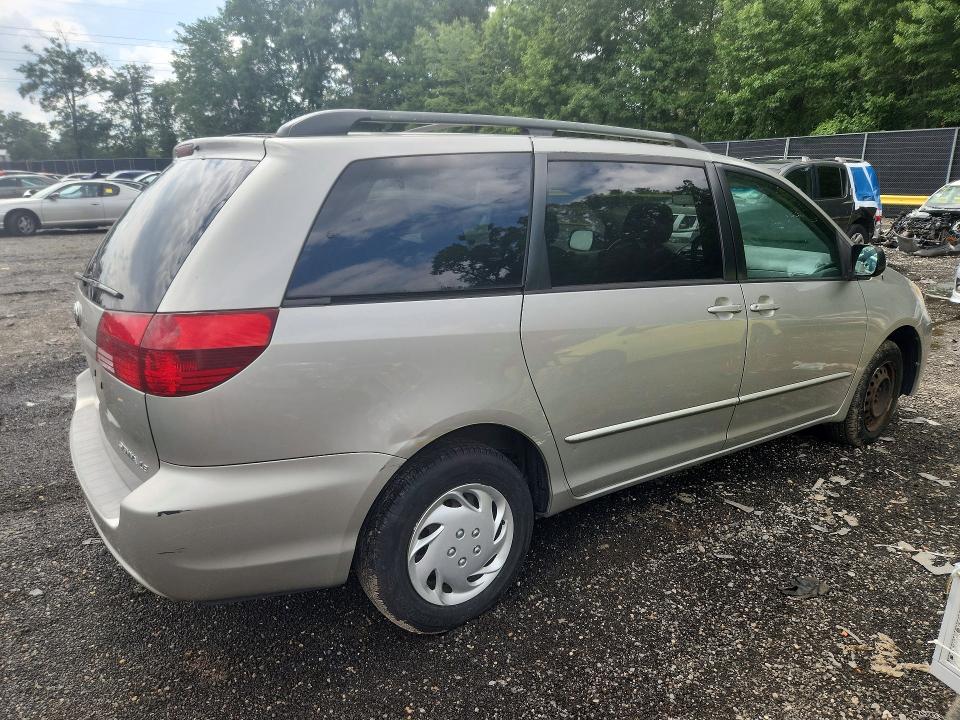 Photo 3 from auction – 2005 TOYOTA SIENNA with VIN 5TDZA23C55S340111
