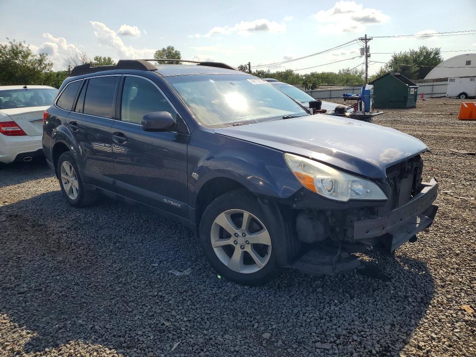 Photo 4 from auction – 2014 SUBARU OUTBACK with VIN 4S4BRBCC4E3246213