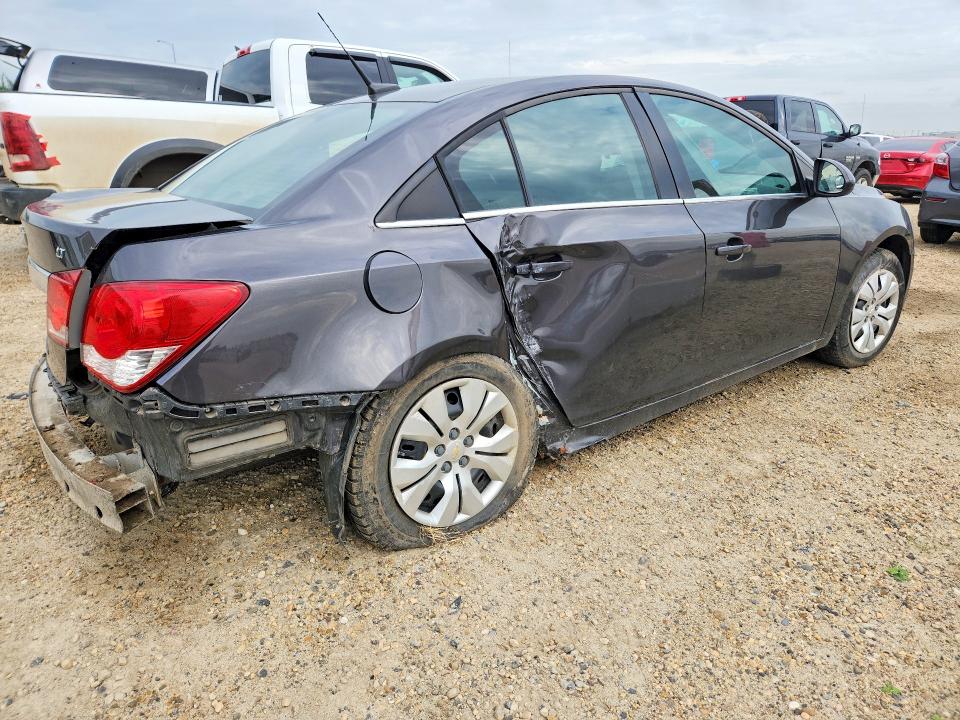 Photo 3 from auction – 2014 CHEVROLET CRUZE with VIN 1G1PC5SB7E7111248