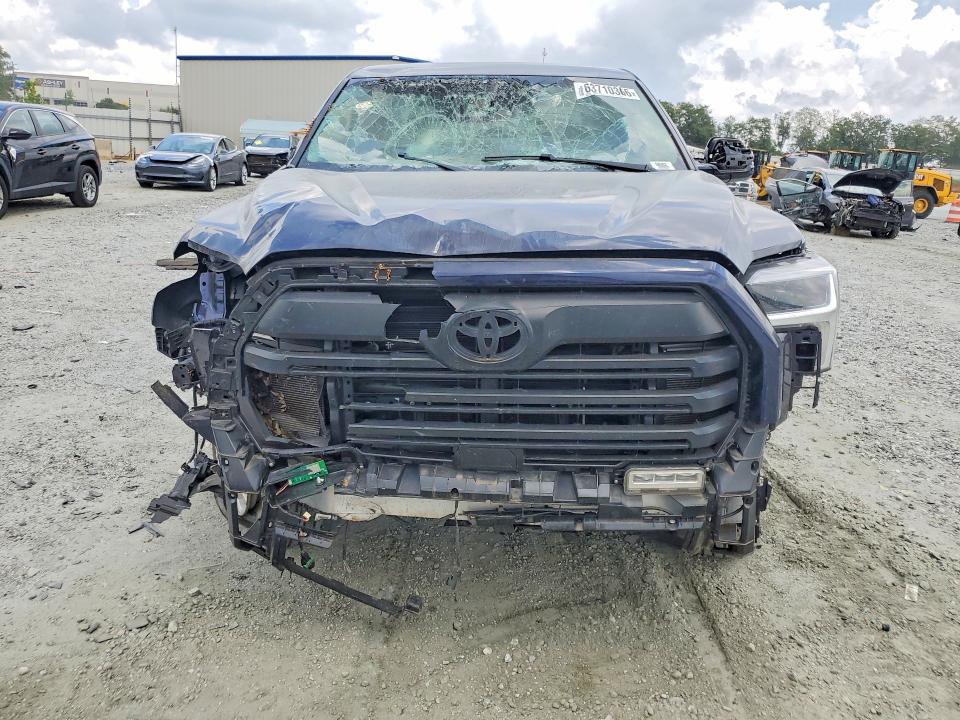Photo 5 from auction – 2024 TOYOTA TUNDRA with VIN 5TFLA5DB7RX194467