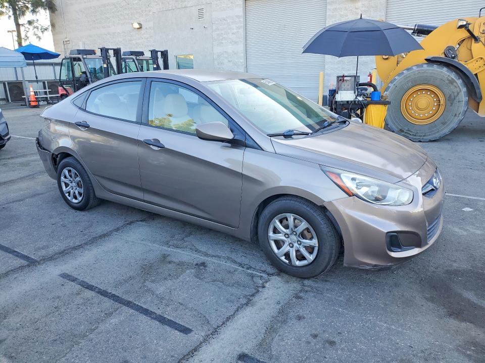 Photo 4 from auction – 2012 HYUNDAI ACCENT with VIN KMHCT4AEXCU057420
