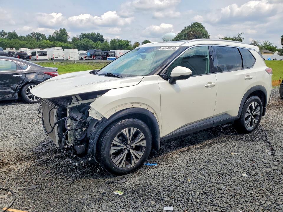 NISSAN ROGUE 2021 z numerem VIN 5N1AT3BB1MC822575 - Zdjęcie z aukcji
