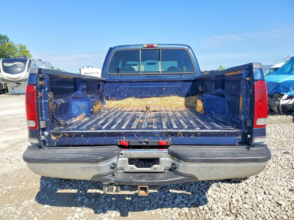Photo 6 from auction – 2001 FORD F350 with VIN 1FTWW32F71EC35415
