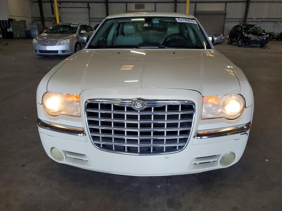 Photo 5 from auction – 2007 CHRYSLER 300C with VIN 2C3LA63HX7H765631