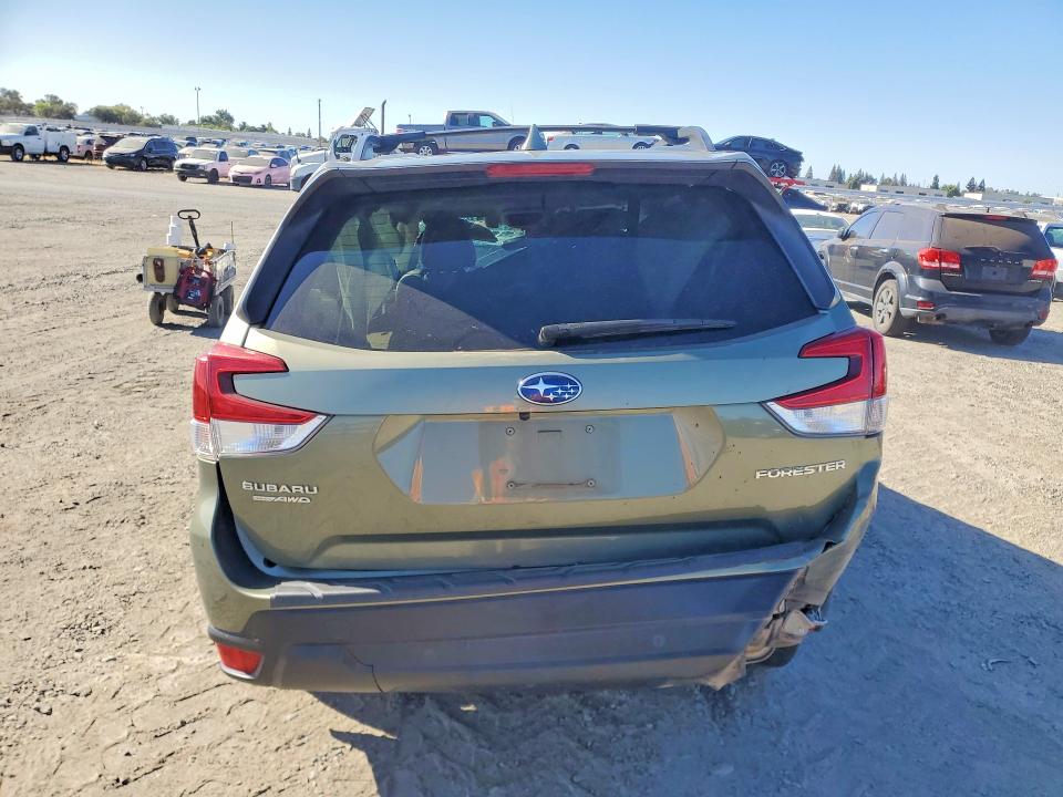 Фото 6 с аукциона – 2020 SUBARU FORESTER с VIN JF2SKAUC0LH479833