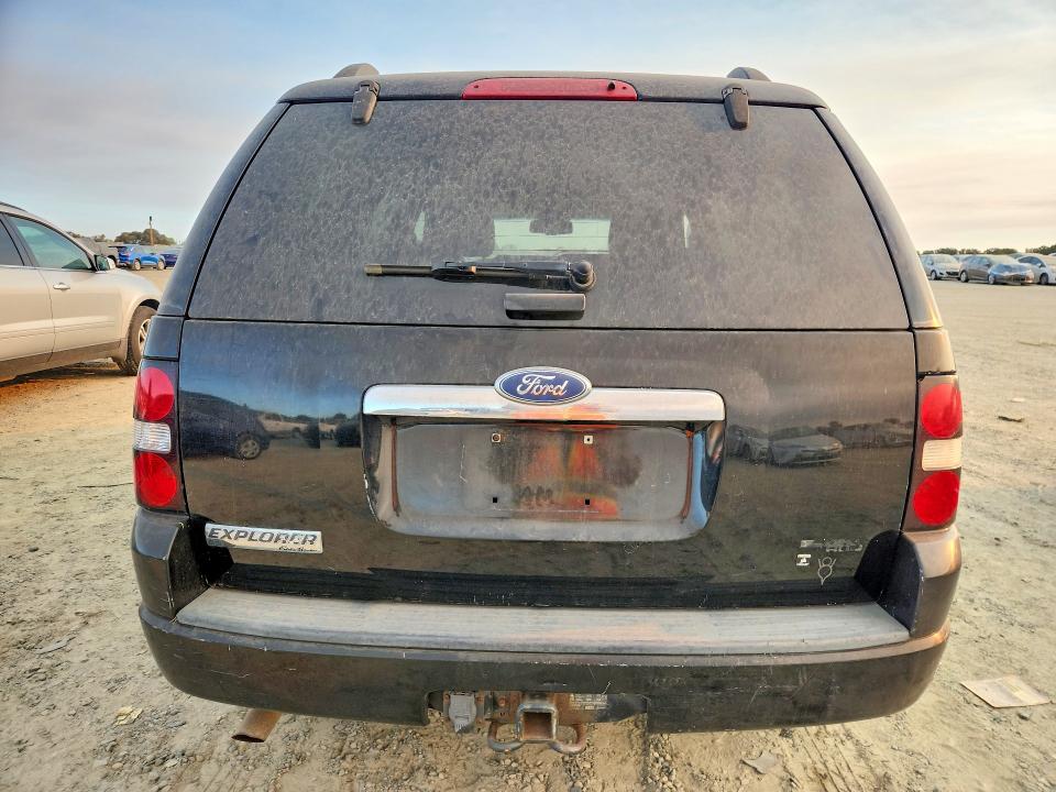 Photo 6 from auction – 2008 FORD EXPLORER with VIN 1FMEU75808UB31981