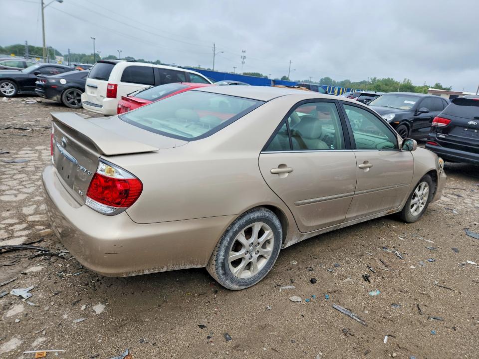 Photo 3 from auction – 2005 TOYOTA CAMRY with VIN 4T1BF30K45U599359