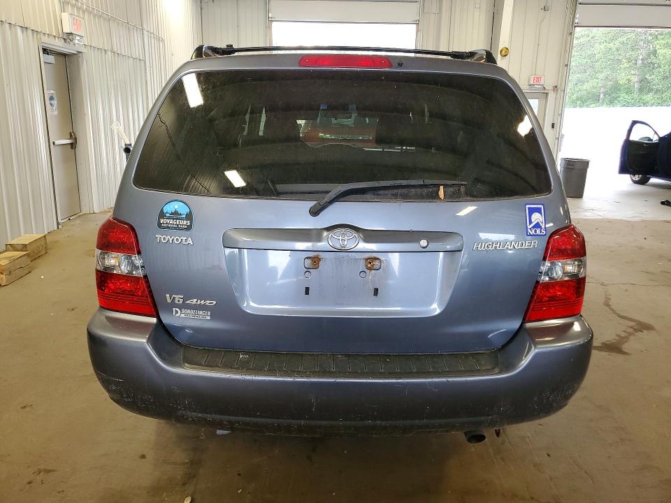 Photo 6 from auction – 2005 TOYOTA HIGHLANDER with VIN JTEEP21AX50105247