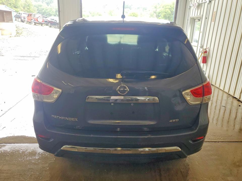 Photo 6 from auction – 2013 NISSAN PATHFINDER with VIN 5N1AR2MM0DC623542