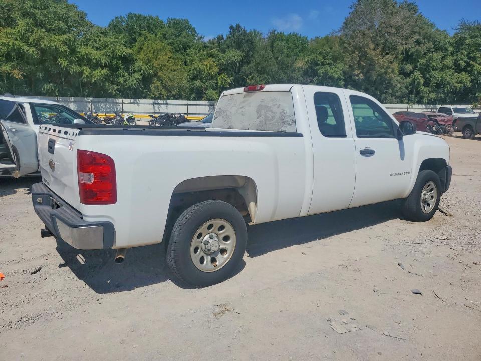 Photo 3 from auction – 2008 CHEVROLET SILVERADO with VIN 1GCEC19C68Z187994