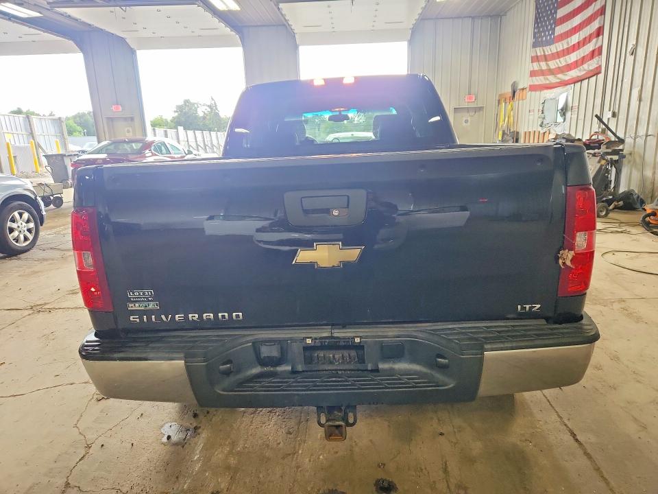 Photo 6 from auction – 2011 CHEVROLET SILVERADO with VIN 3GCPKTE39BG203402