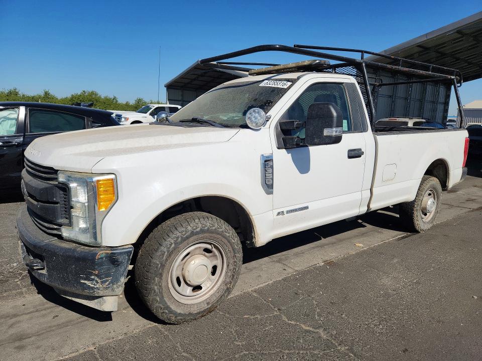 FORD F350 2017 with VIN 1FTRF3ATXHEC09826 - Photo from auction