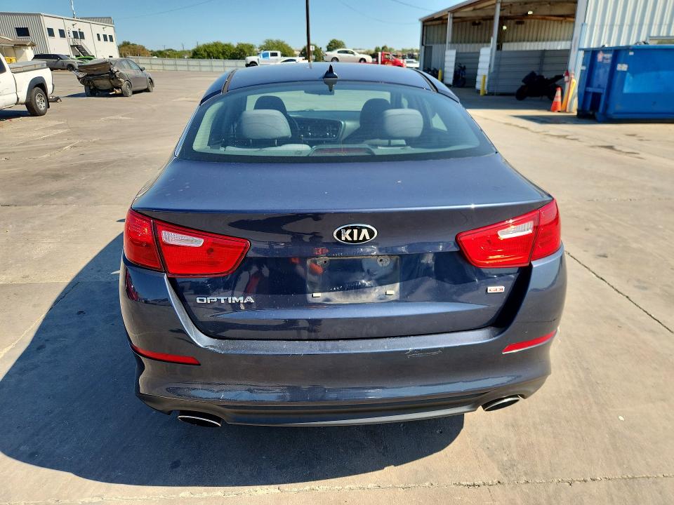 Photo 6 from auction – 2015 KIA OPTIMA with VIN 5XXGM4A79FG484120