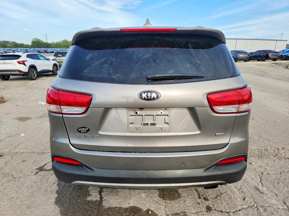 Photo 6 from auction – 2017 KIA SORENTO with VIN 5XYPGDA32HG210745