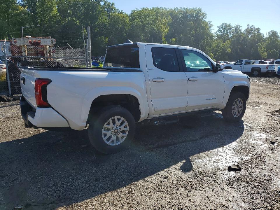 Снимка 3 от търг – 2025 TOYOTA TACOMA с VIN 3TMLB5JN7SM134566
