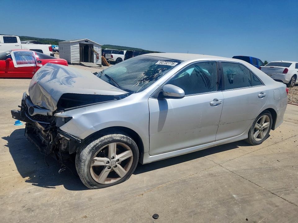TOYOTA CAMRY 2014 with VIN 4T1BF1FK9EU319835 - Photo from auction
