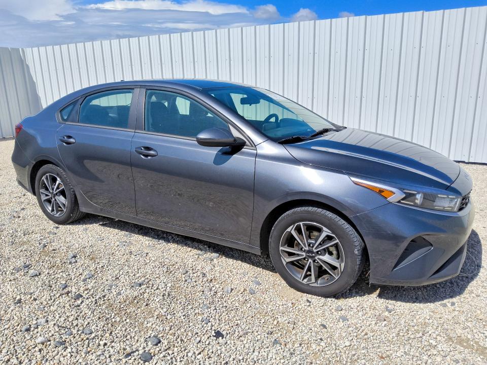 Photo 4 from auction – 2022 KIA FORTE with VIN 3KPF24AD9NE451309